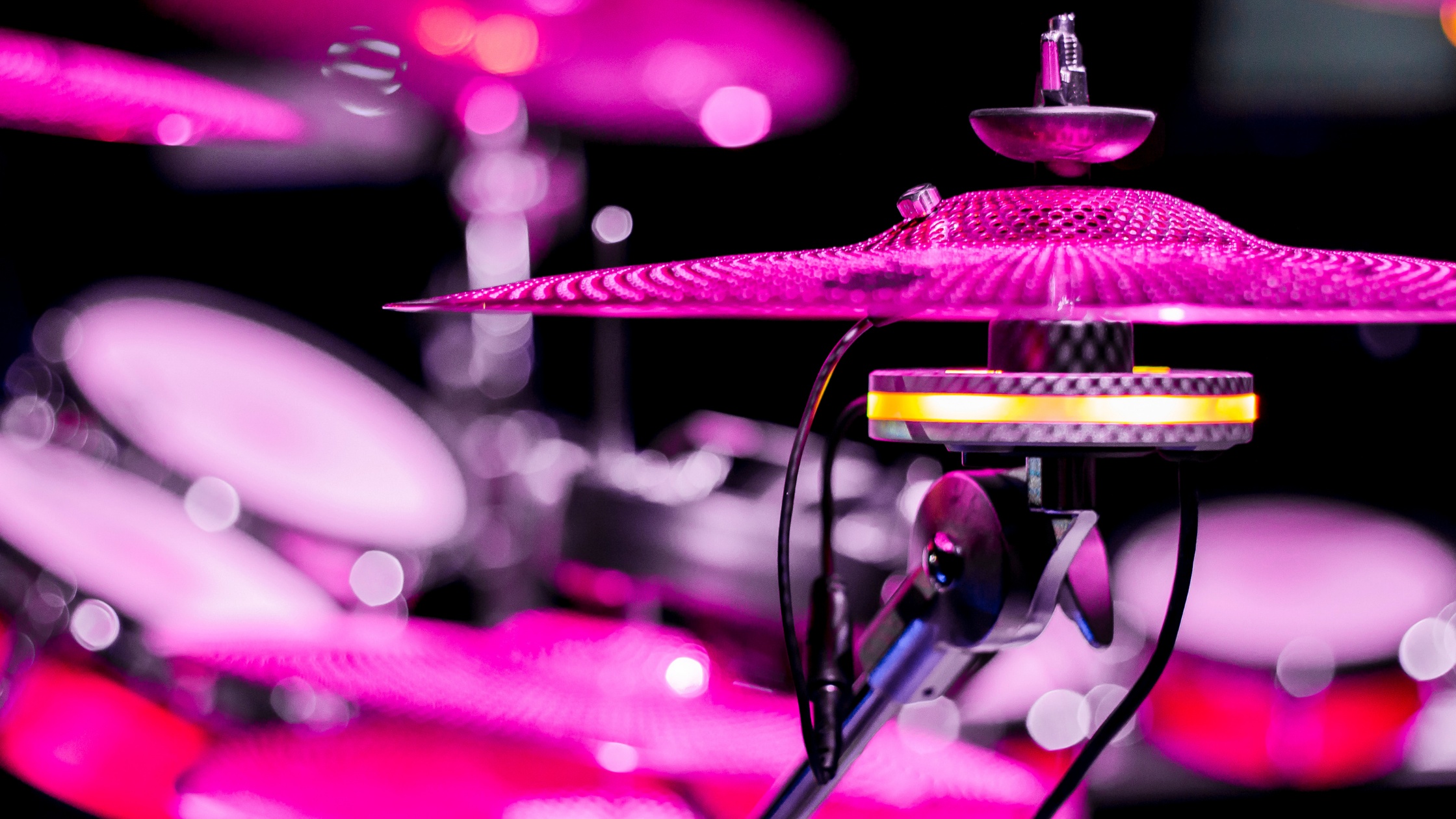 Choosing an audio interface for EZdrummer — Creatorbeat