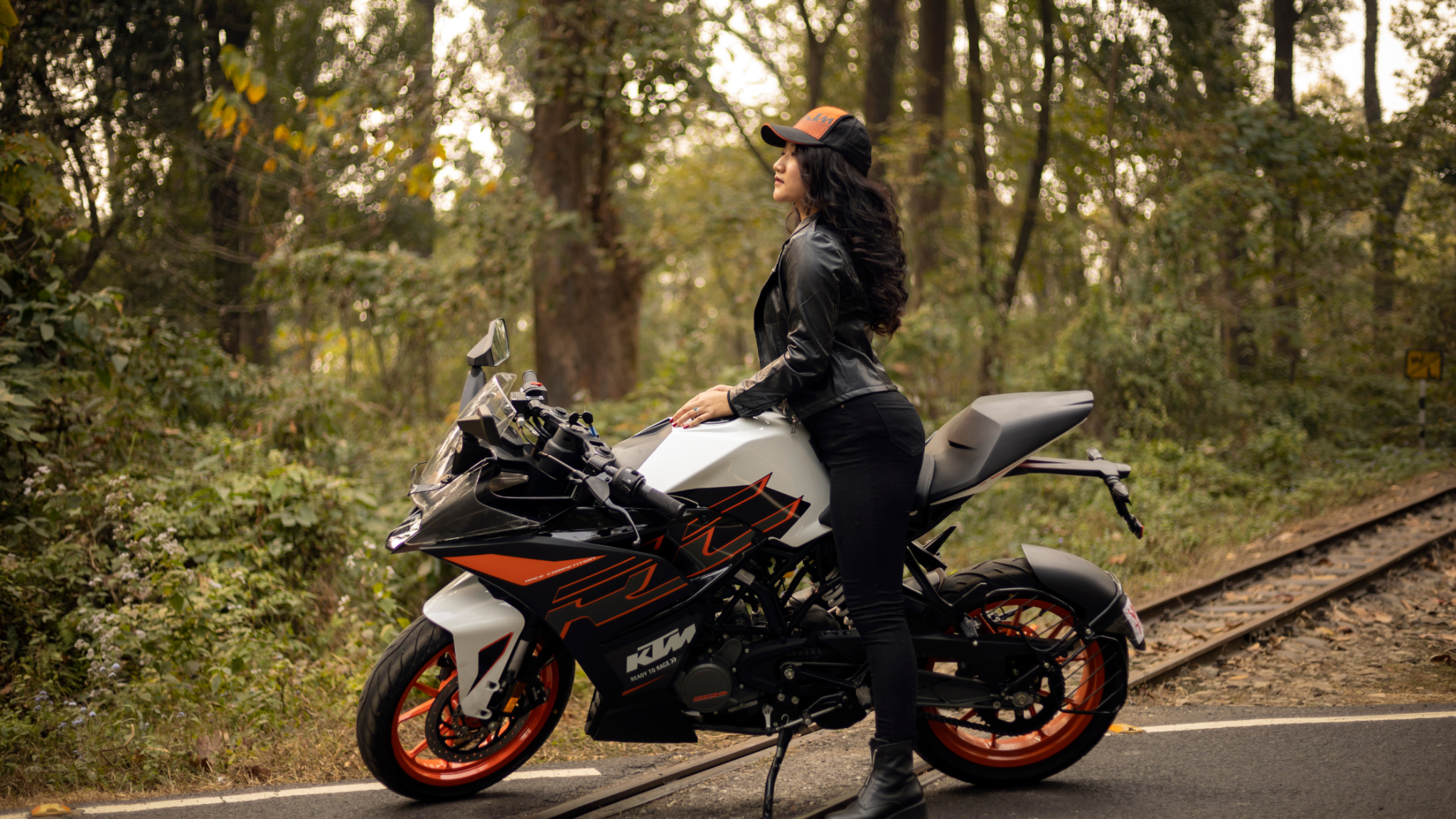 Choosing the Best Microphone for Motovlogging — Creatorbeat